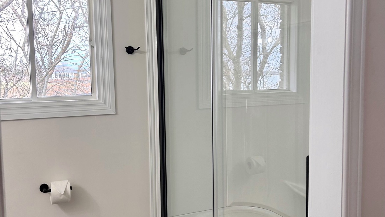 Photo of Bathroom in Waupoos