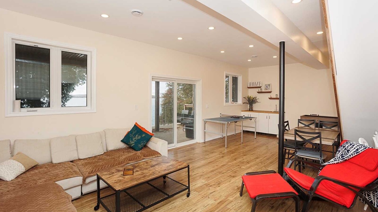Photo of Livingroom in Roseneath