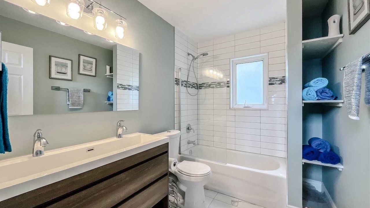 Photo of Bathroom in Roseneath