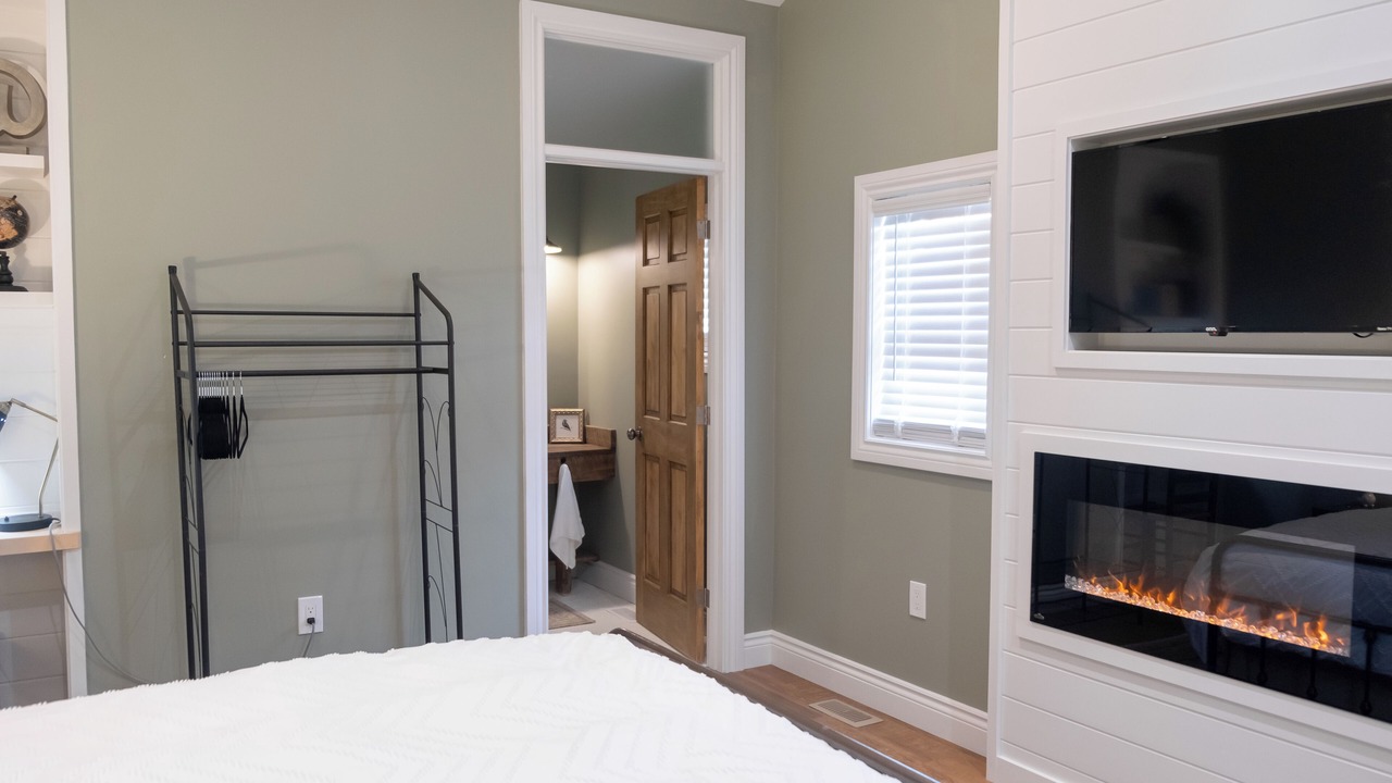 Photo of Bedroom in Port Rowan