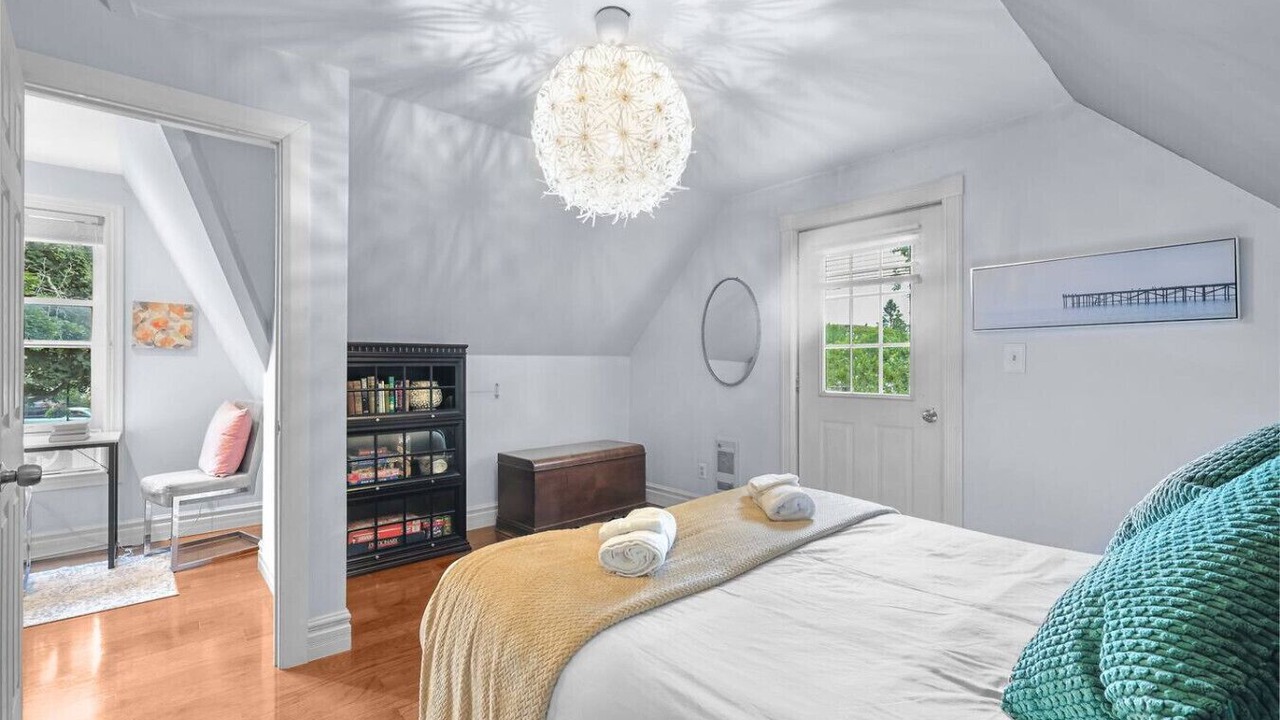 Photo of Bedroom in Cobourg