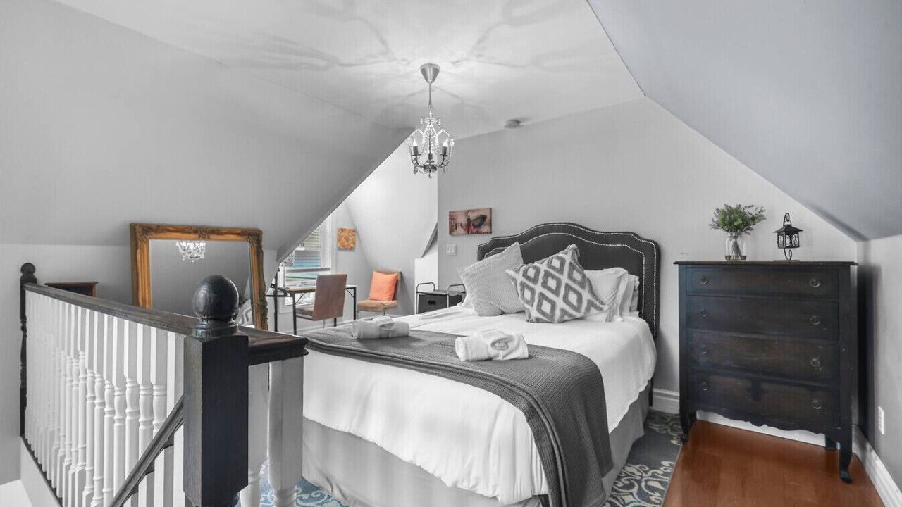 Photo of Bedroom in Cobourg