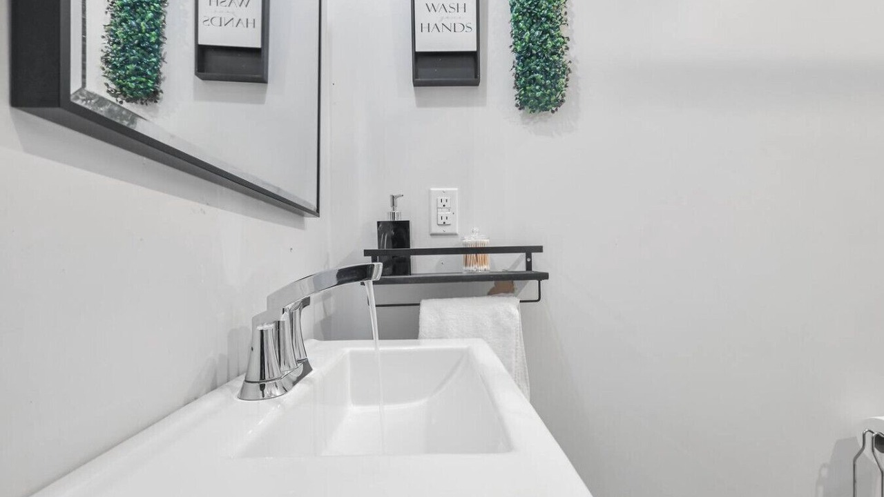 Photo of Bathroom in Cobourg