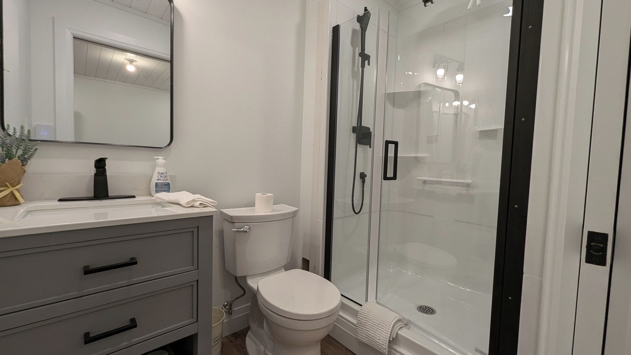 Photo of Bathroom in Wollaston