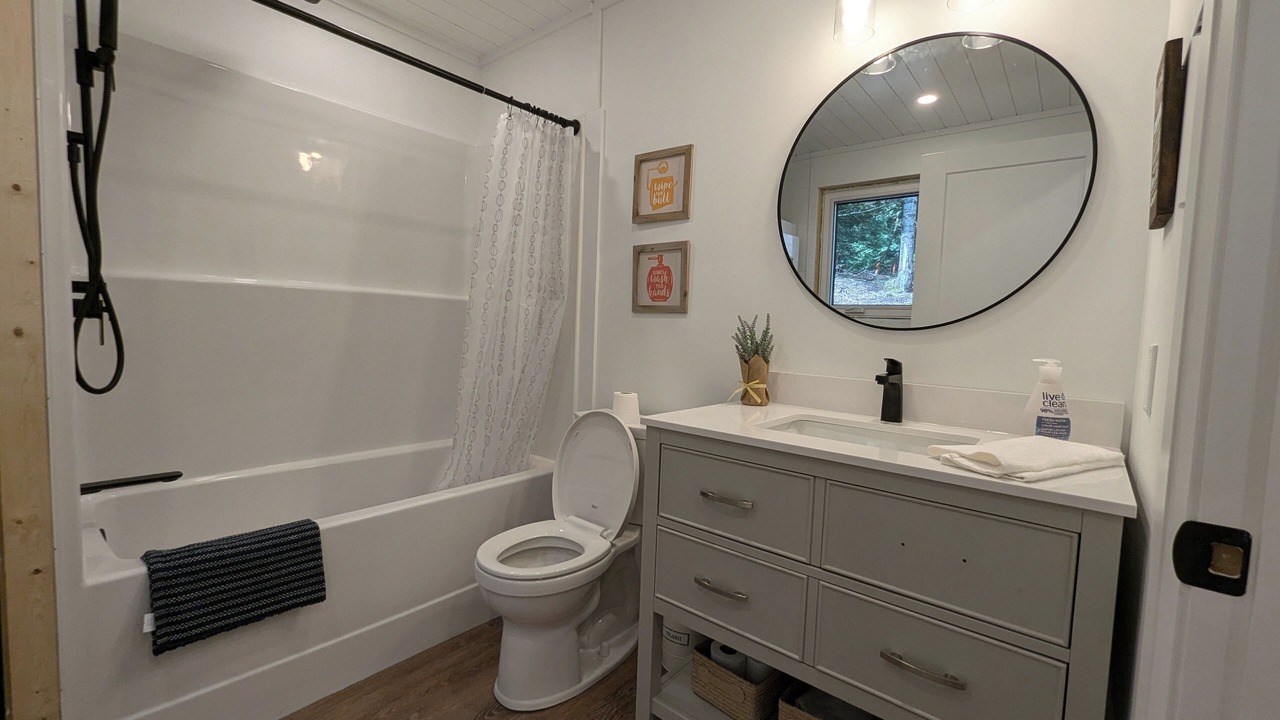 Photo of Bathroom in Wollaston