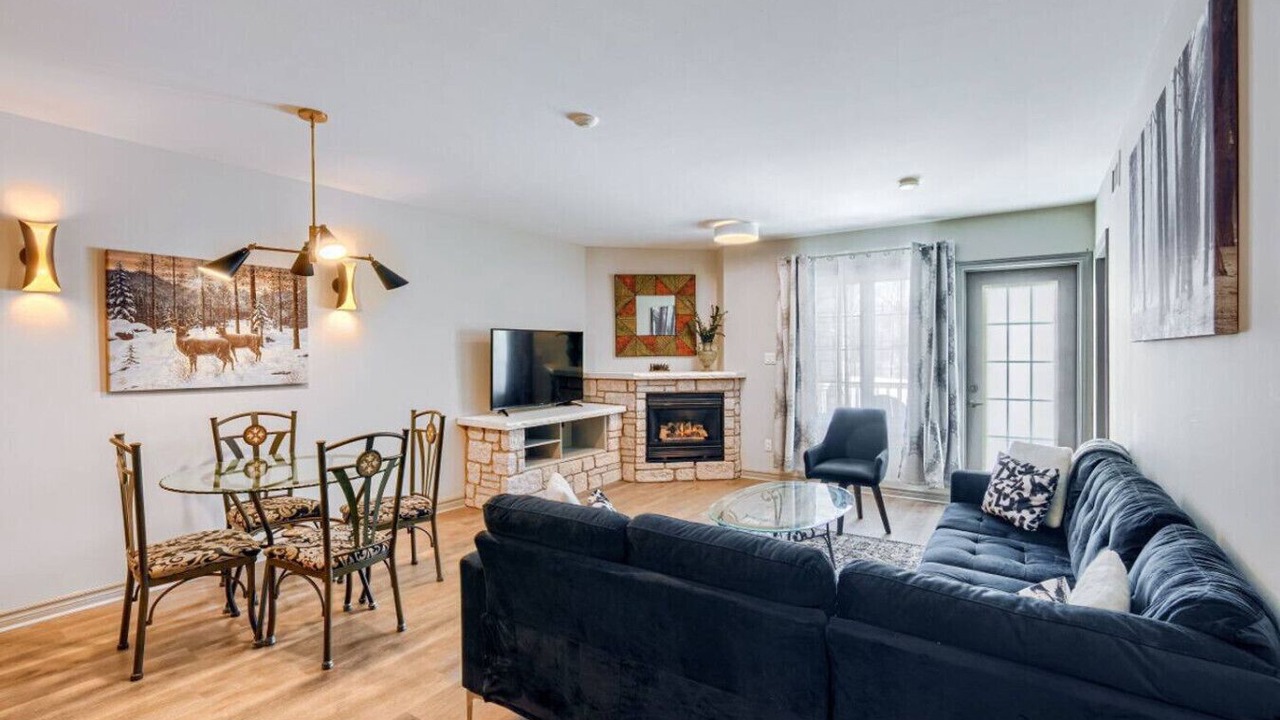 Photo of Livingroom in Oro-Medonte