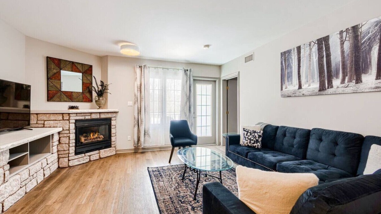 Photo of Livingroom in Oro-Medonte
