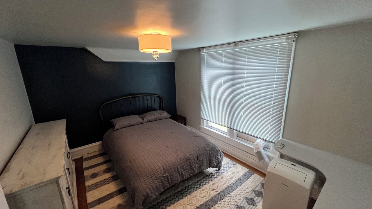 Photo of Bedroom in Albert Lea