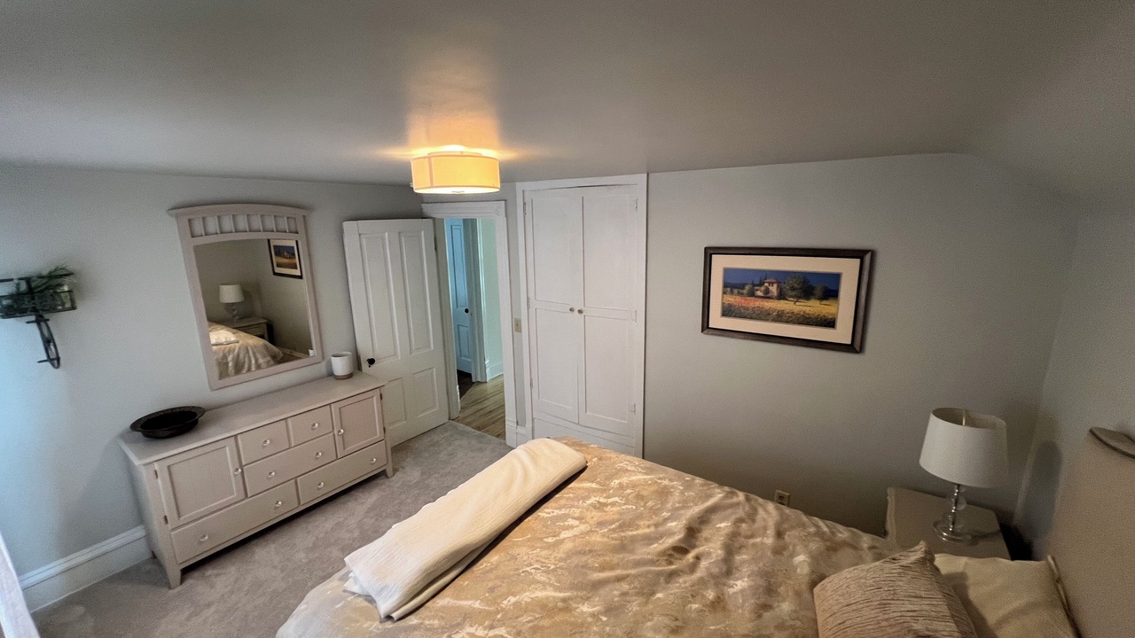 Photo of Bedroom in Albert Lea