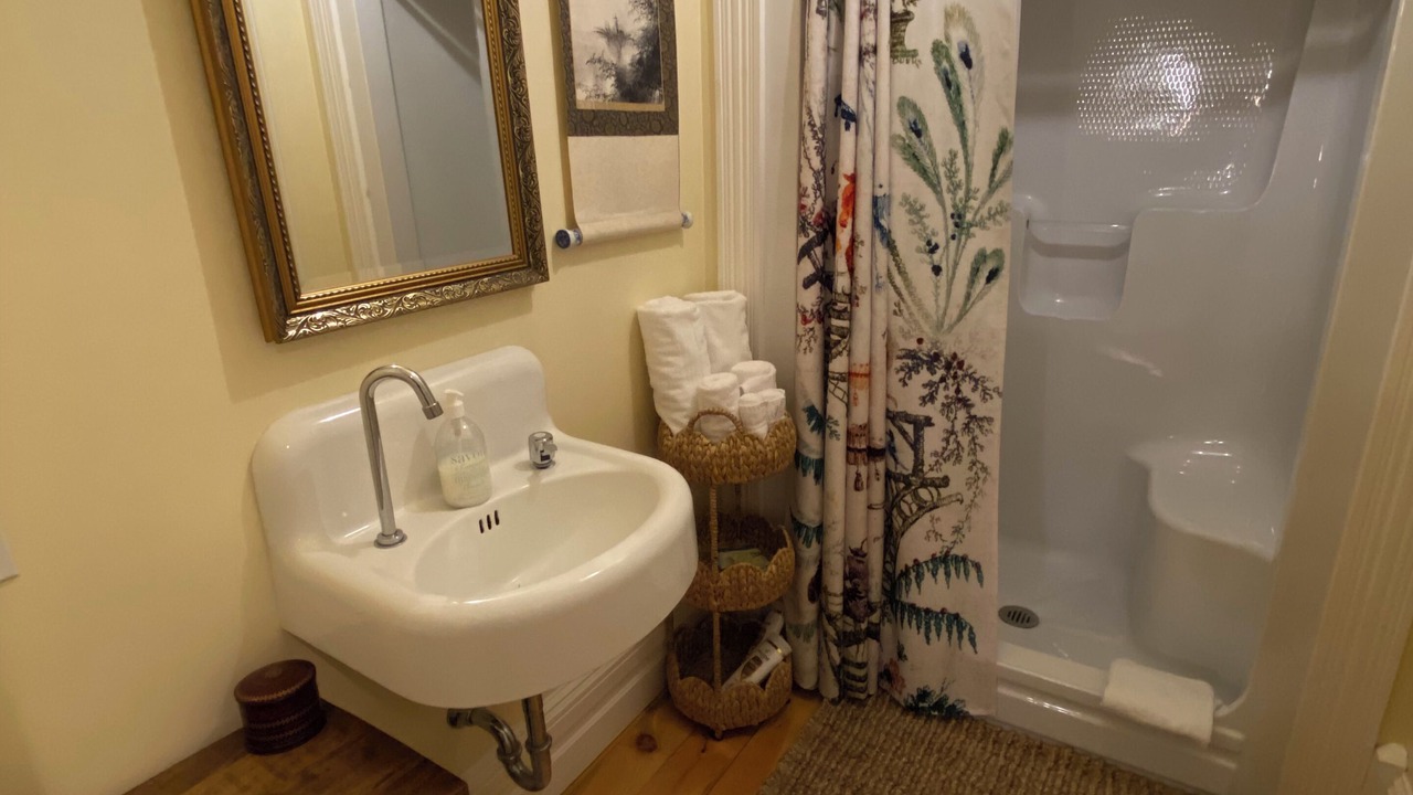 Photo of Bathroom in Manitoulin District