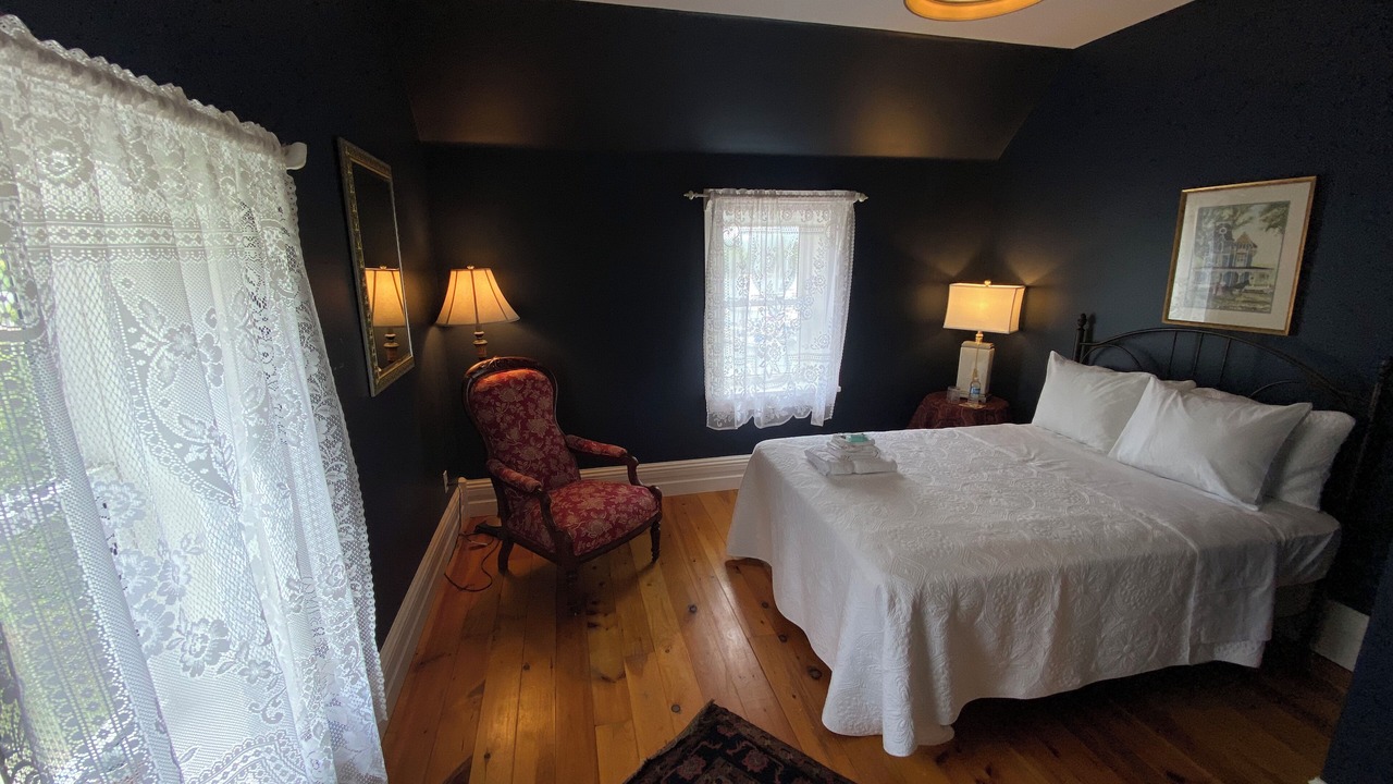 Photo of Bedroom in Manitoulin District