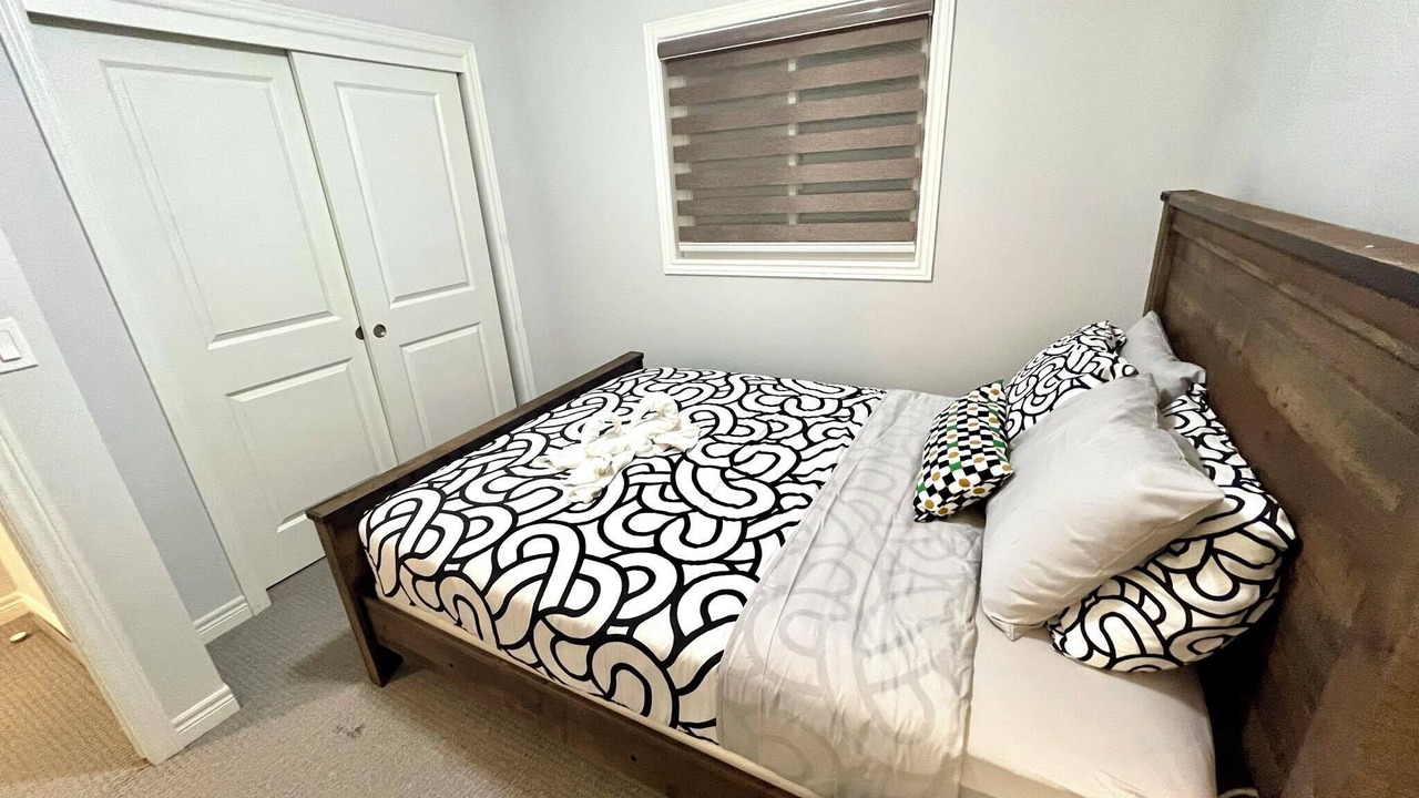 Photo of Bedroom in Thorold