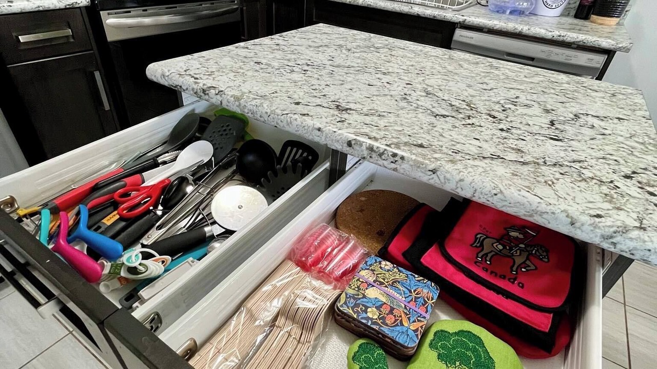 Photo of Kitchen in Thorold