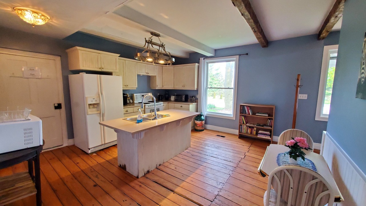 Photo of Kitchen in Greater Napanee