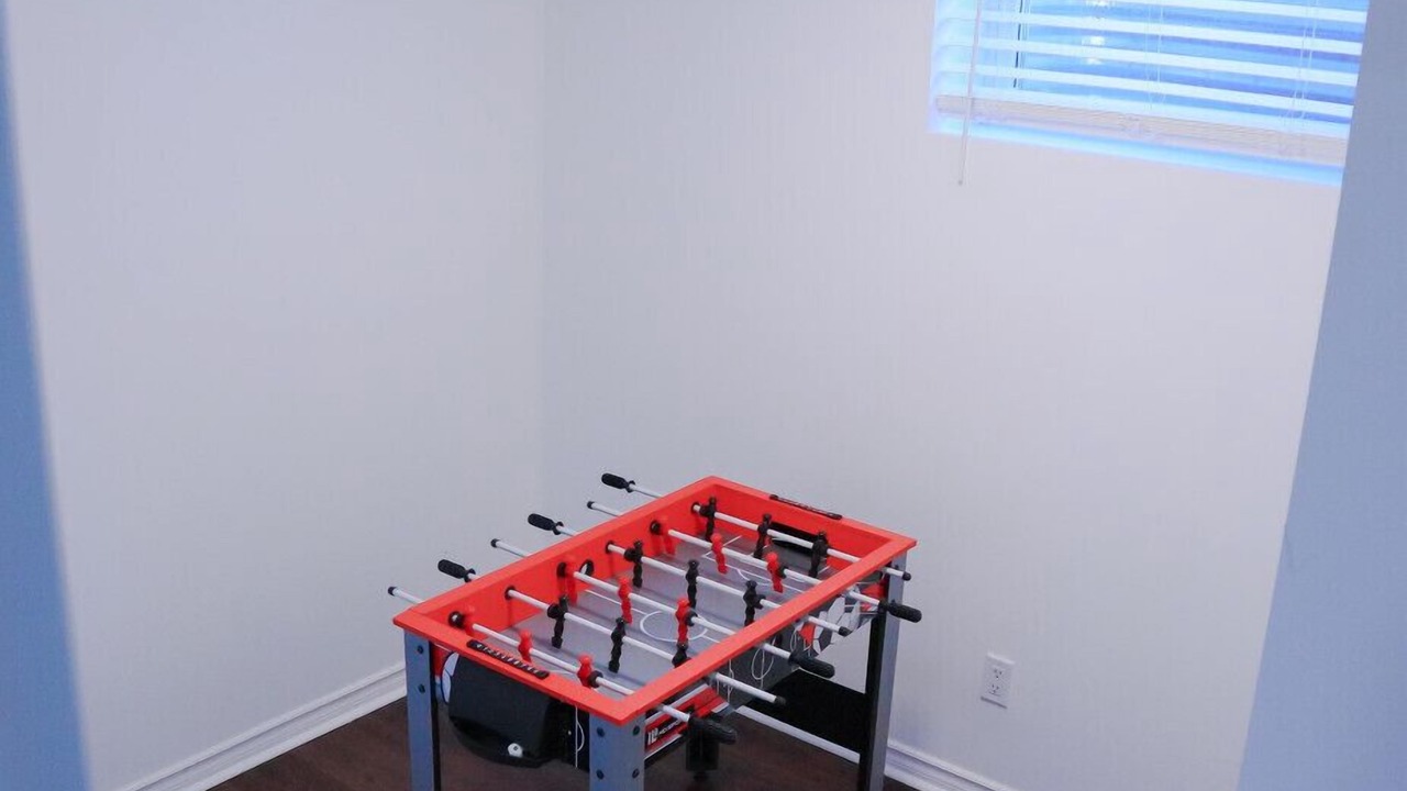 Photo of Bedroom in Port Dalhousie