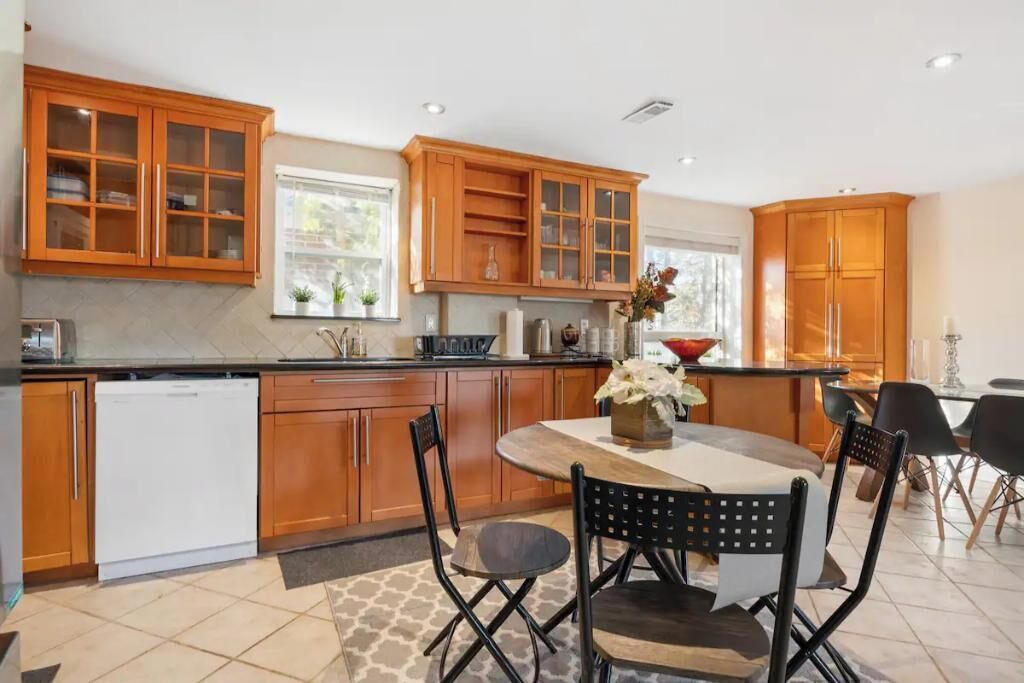 Photo of Kitchen in Thornhill