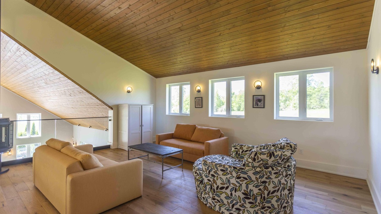 Photo of Livingroom in Millbrook