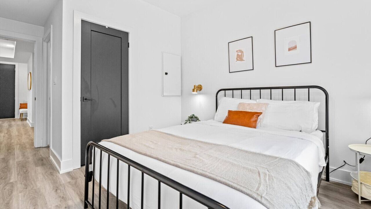 Photo of Bedroom in Downtown London