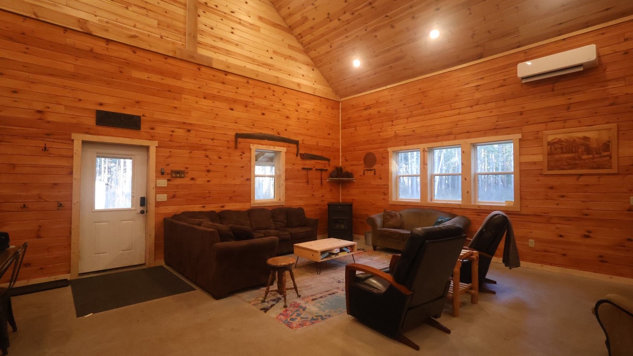Photo of Livingroom in Menahga
