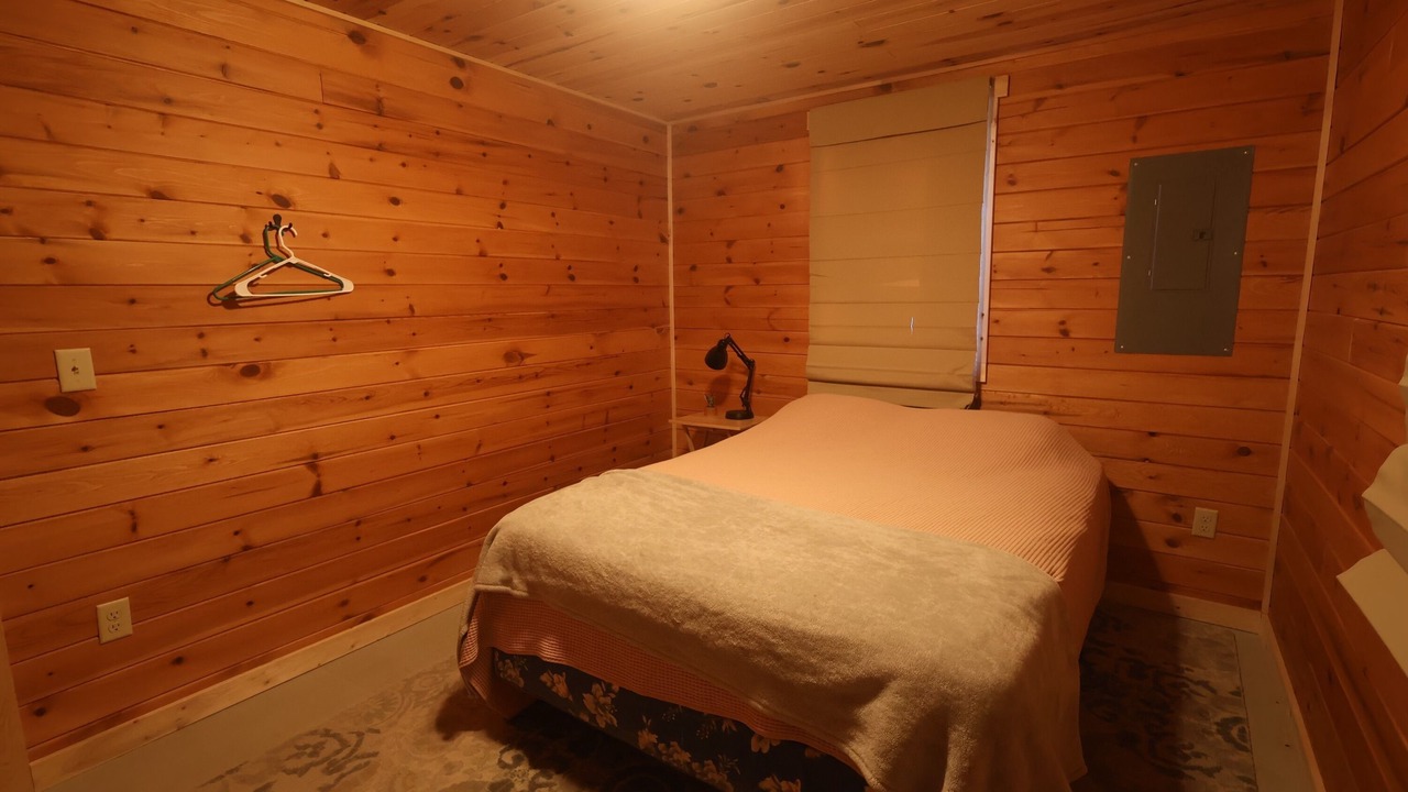 Photo of Bedroom in Menahga