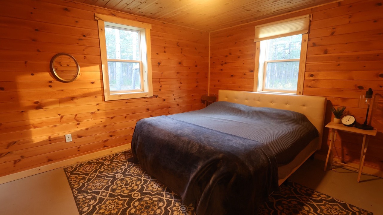 Photo of Bedroom in Menahga