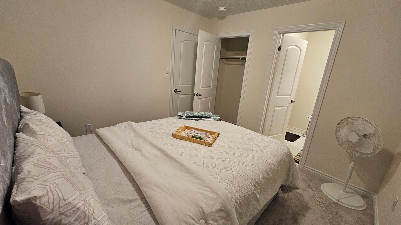 Photo of Bedroom in York Regional Municipality