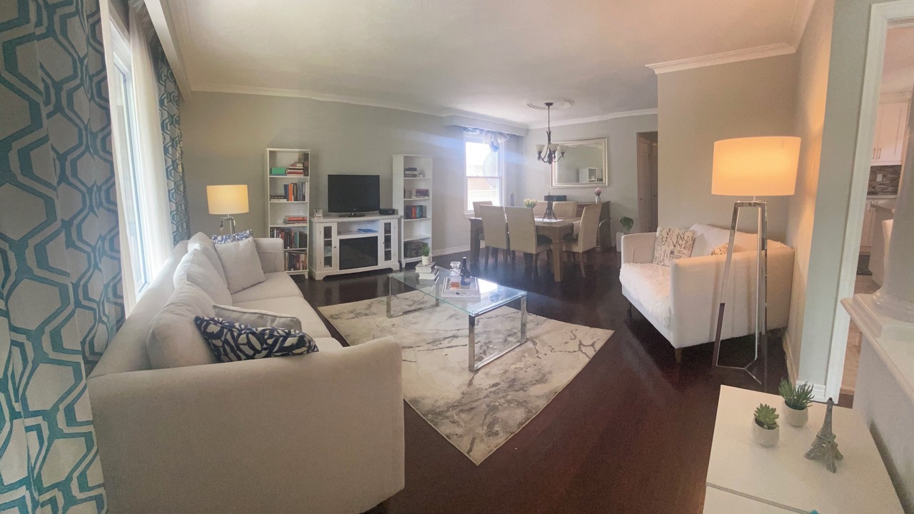 Photo of Livingroom in Richview
