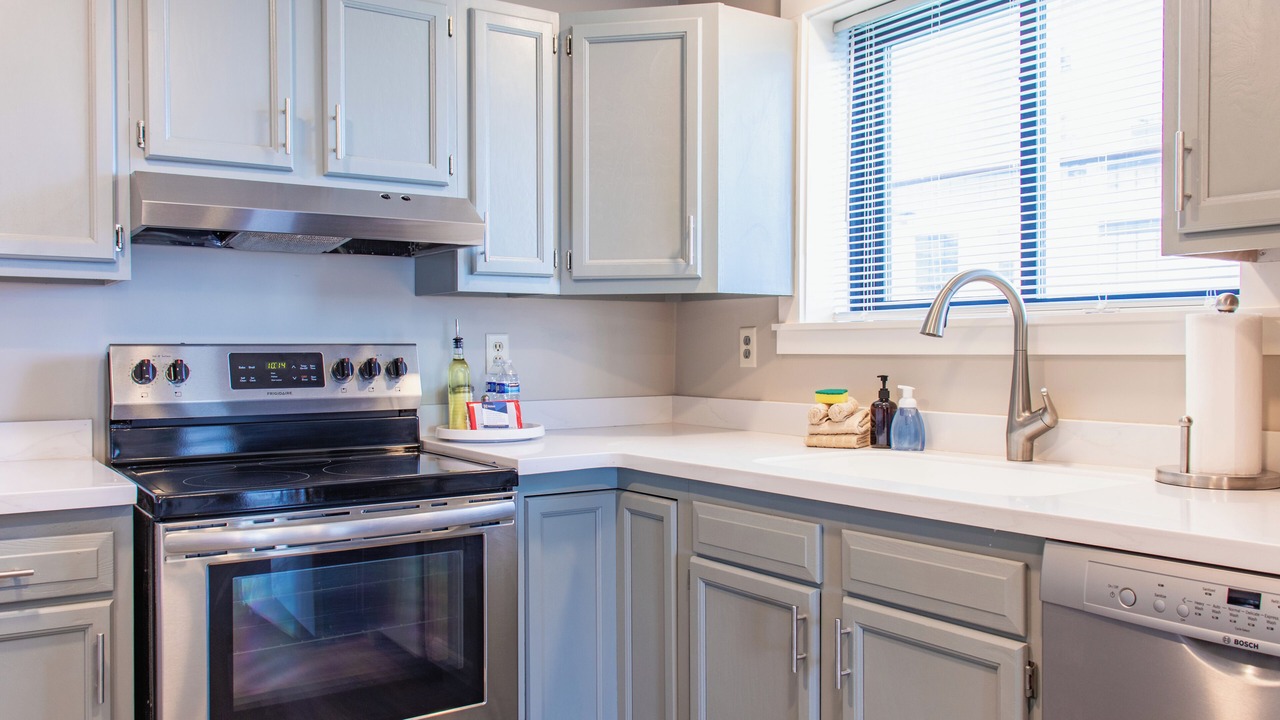 Photo of Kitchen in East Hillside