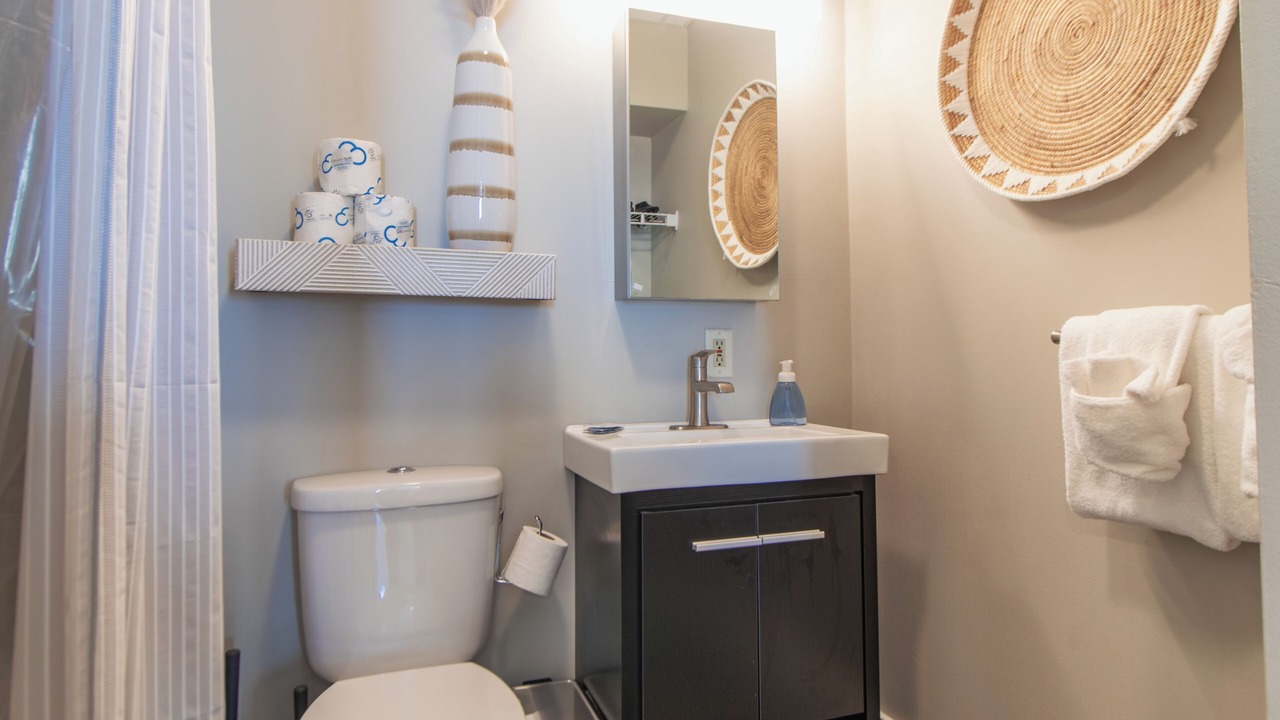 Photo of Bathroom in East Hillside