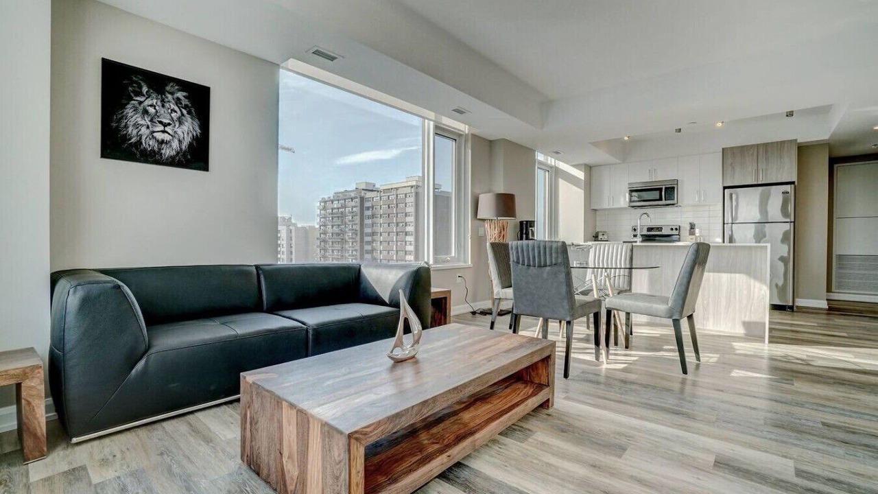 Photo of Livingroom in Ottawa Division