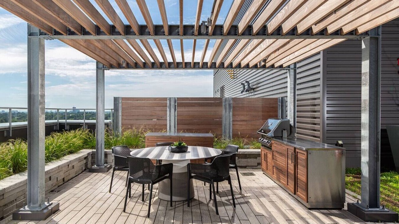 Photo of Outdoor in Ottawa Division