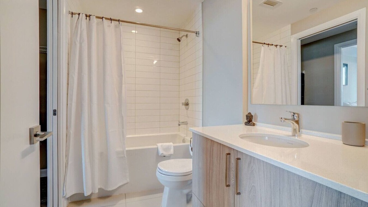 Photo of Bathroom in Wellington Village