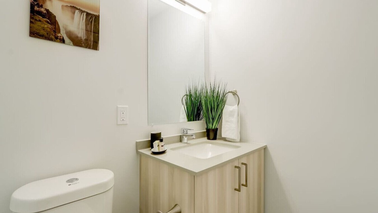 Photo of Bathroom in Centretown