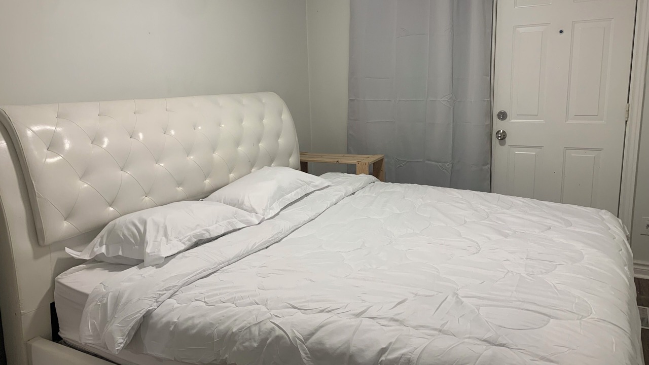 Photo of Bedroom in Thornhill