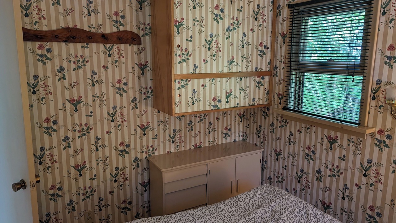 Photo of Bedroom in Minden Hills