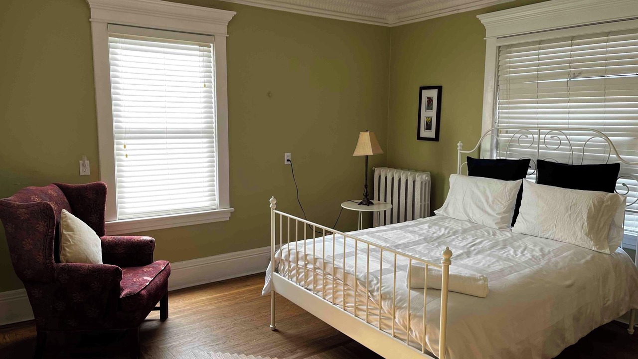 Photo of Bedroom in Simcoe