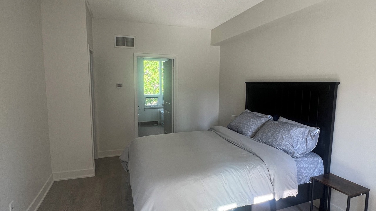 Photo of Bedroom in Willowdale