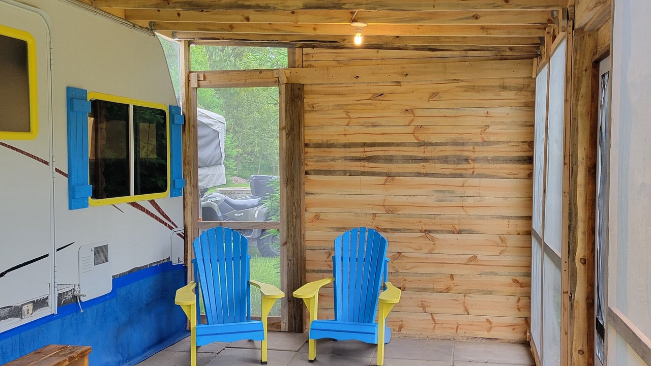 Photo of Patio Balcony in Durham Region
