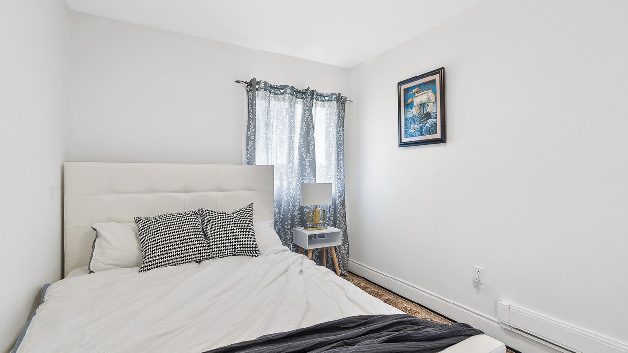 Photo of Bedroom in Valentia