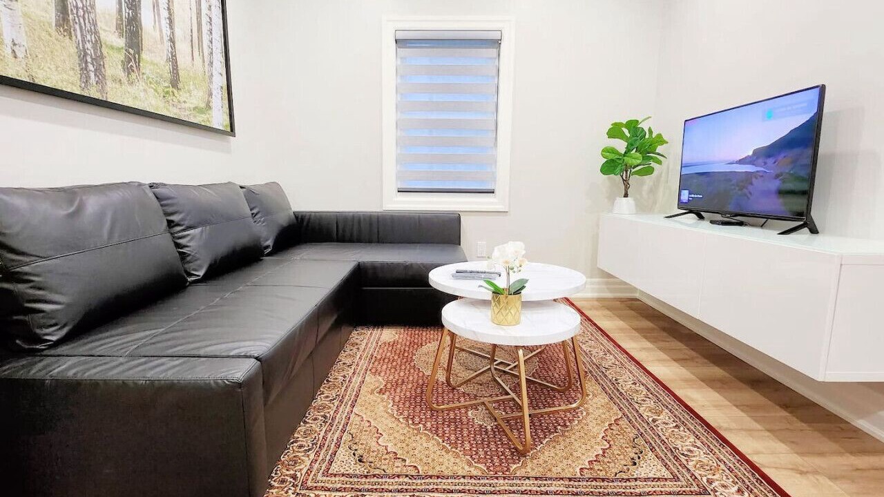 Photo of Livingroom in Downtown