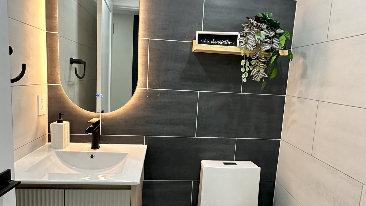 Photo of Bathroom in Meadowvale Village