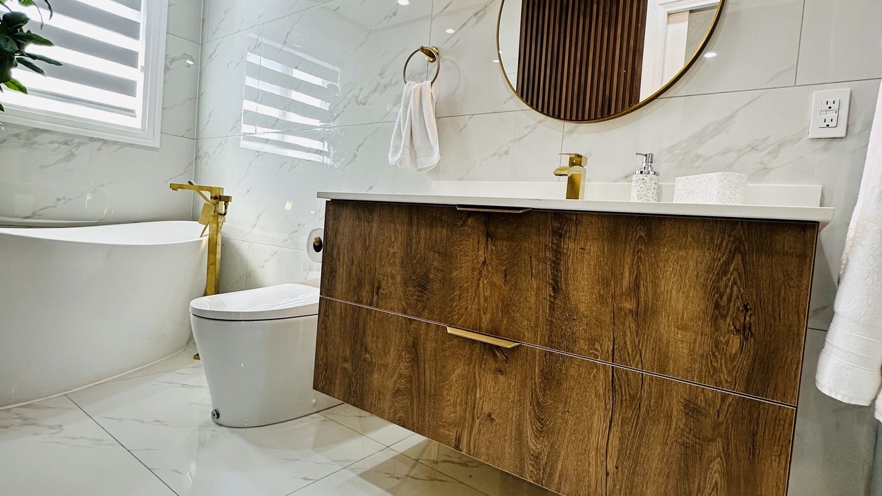Photo of Bathroom in Meadowvale Village