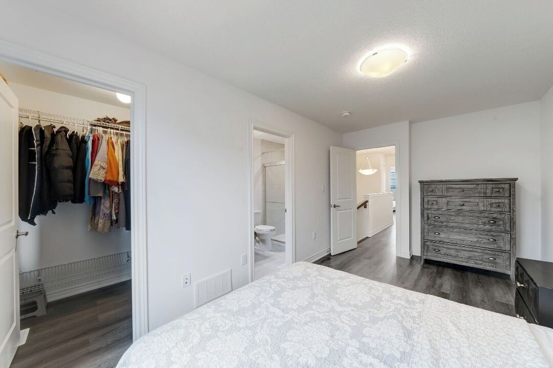 Photo of Bedroom in Paris