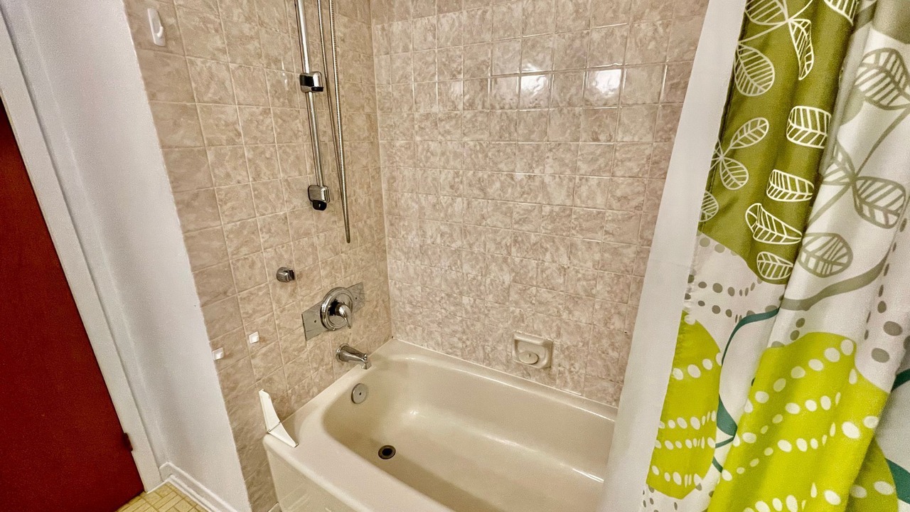 Photo of Bathroom in Bayridge West
