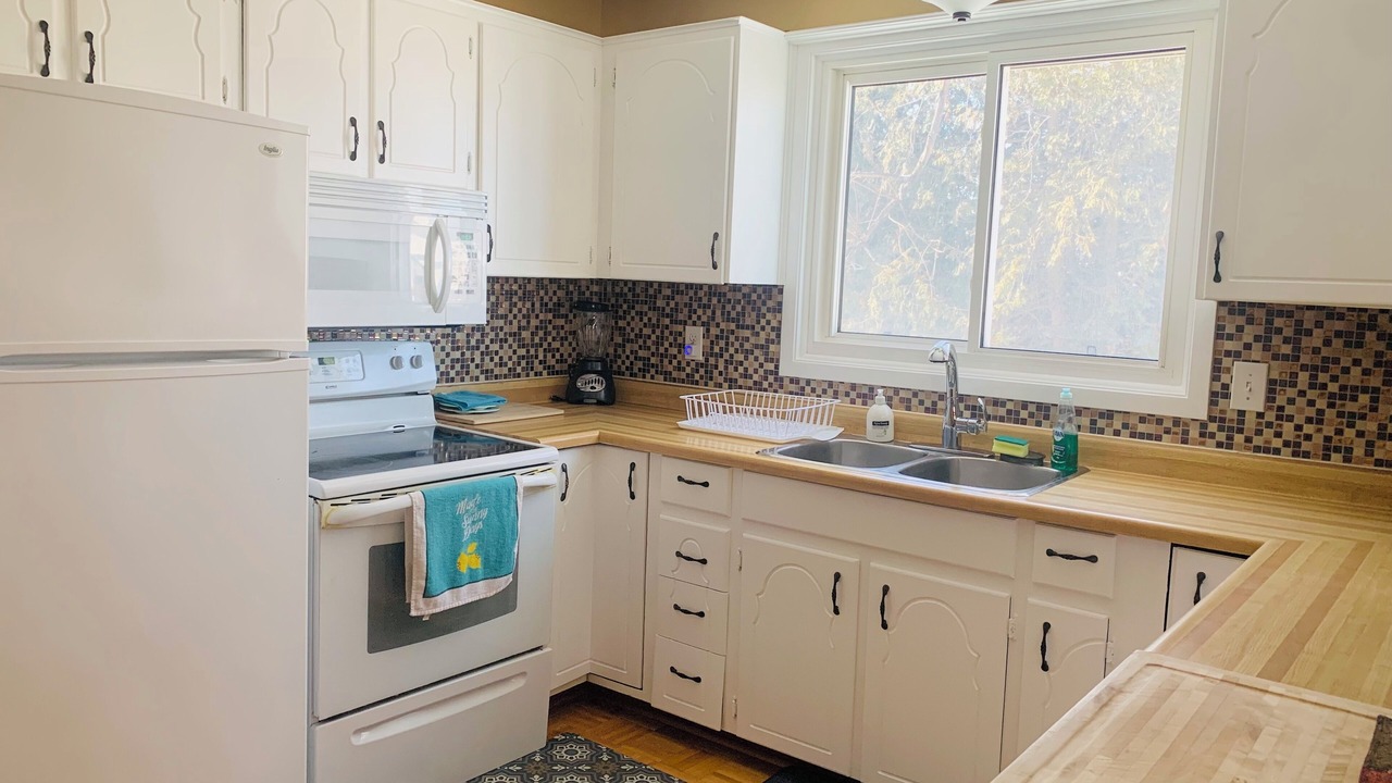 Photo of Kitchen in Bayridge West