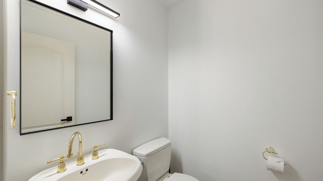 Photo of Bathroom in Central Frontenac