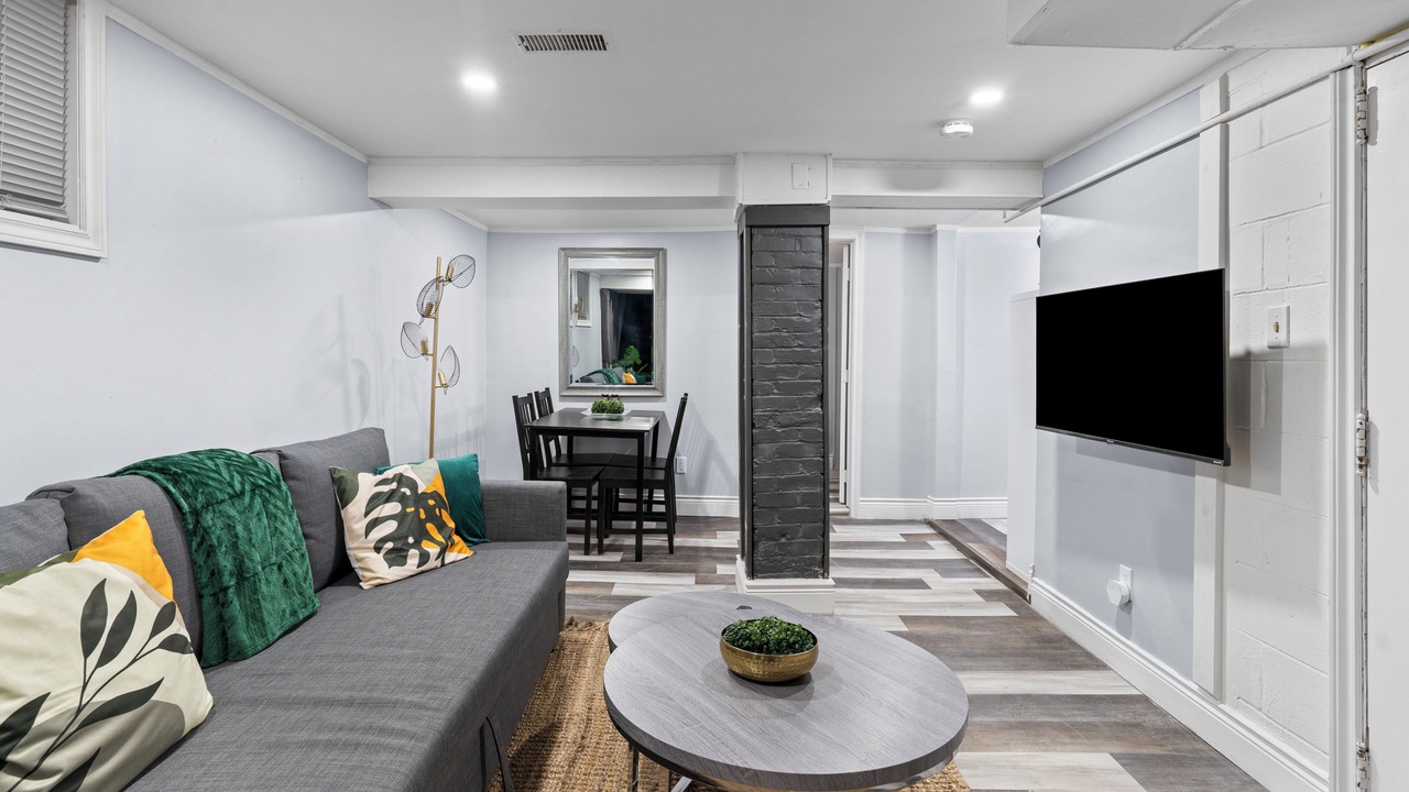 Photo of Livingroom in Windsor