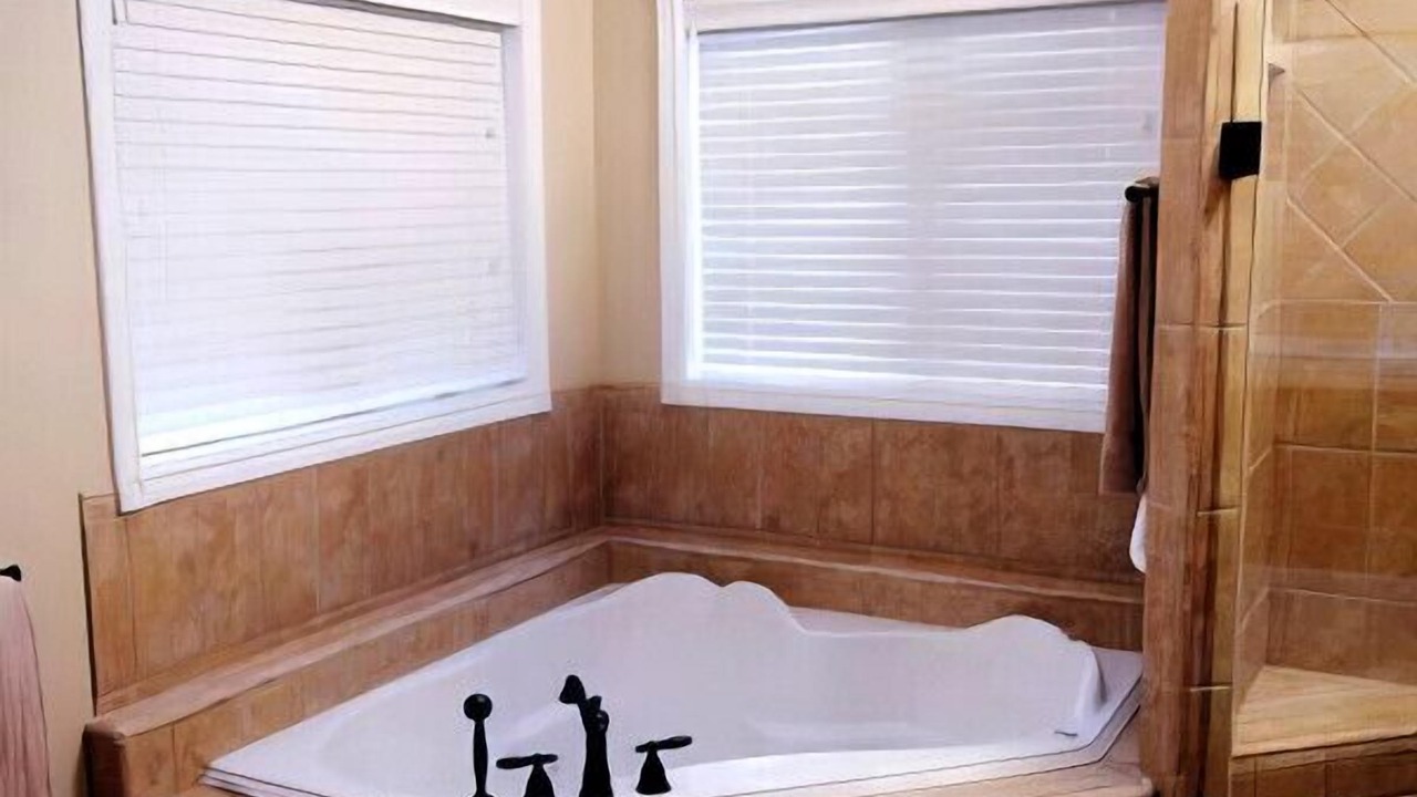 Photo of Bathroom in North Kawartha