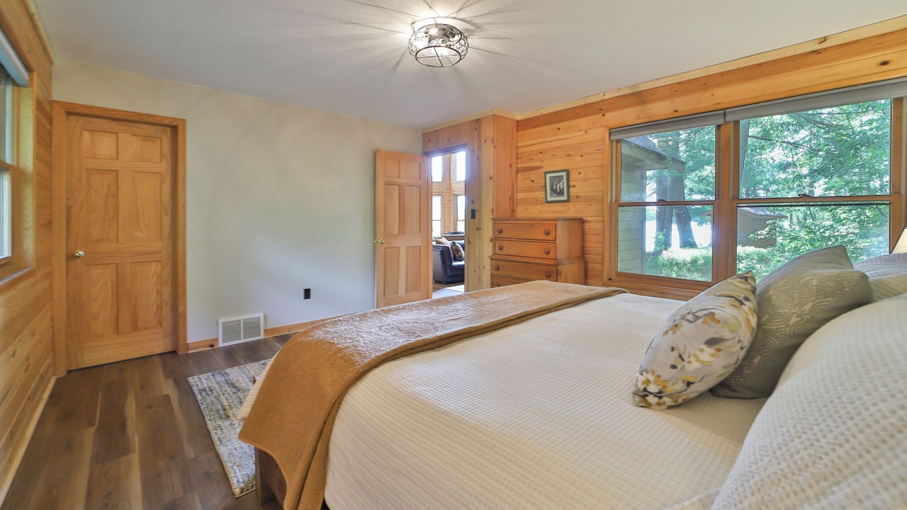 Photo of Bedroom in Pequot Lakes
