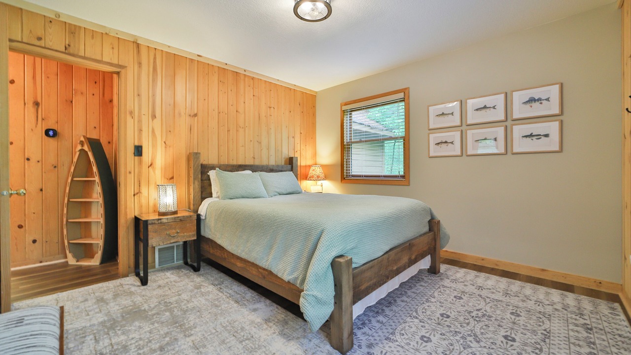 Photo of Bedroom in Pequot Lakes